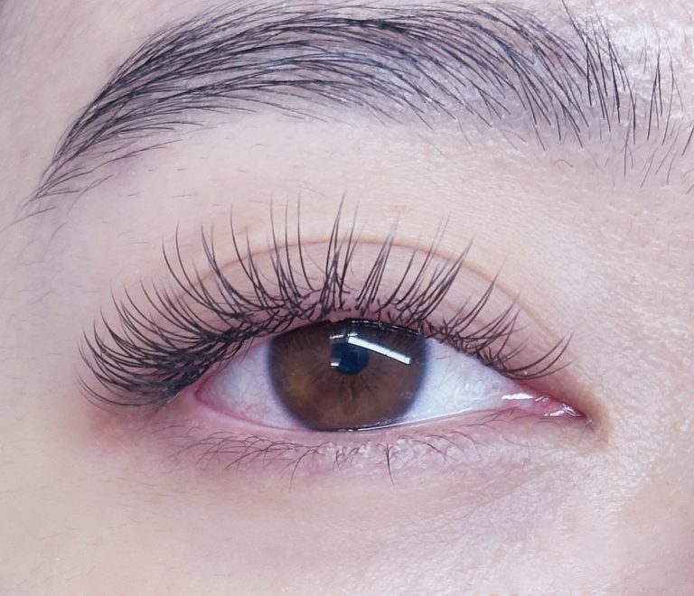 2 tips Flat Lashes