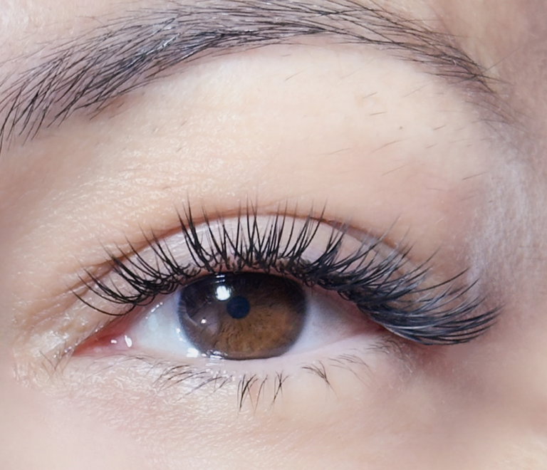 2 tips Flat Lashes